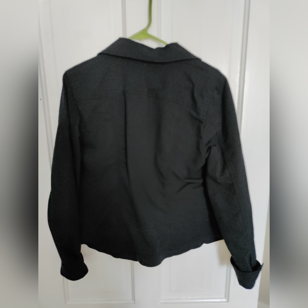 Jacket - Picture 4 of 4